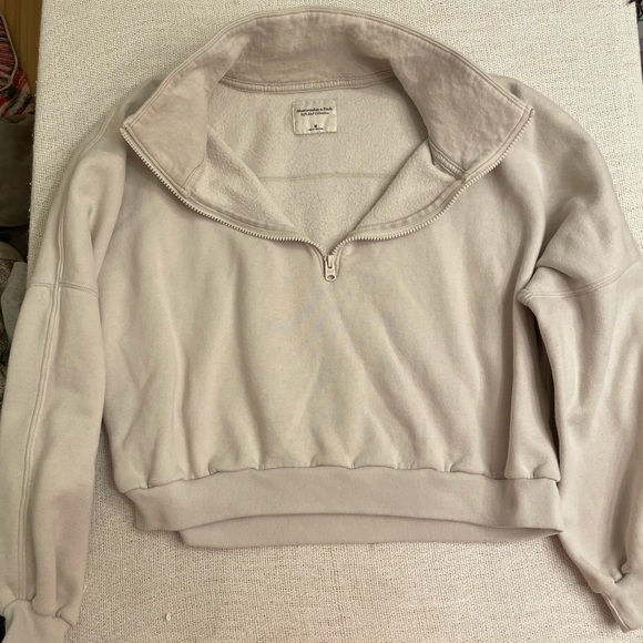 Abercrombie & Fitch Sweaters - Abercrombie & Fitch Half Zip Pullover Sunday Essentials Medium 1/2 Sweatshirt